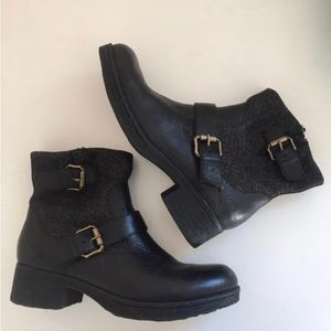 Born b.ø.c. black leather boots